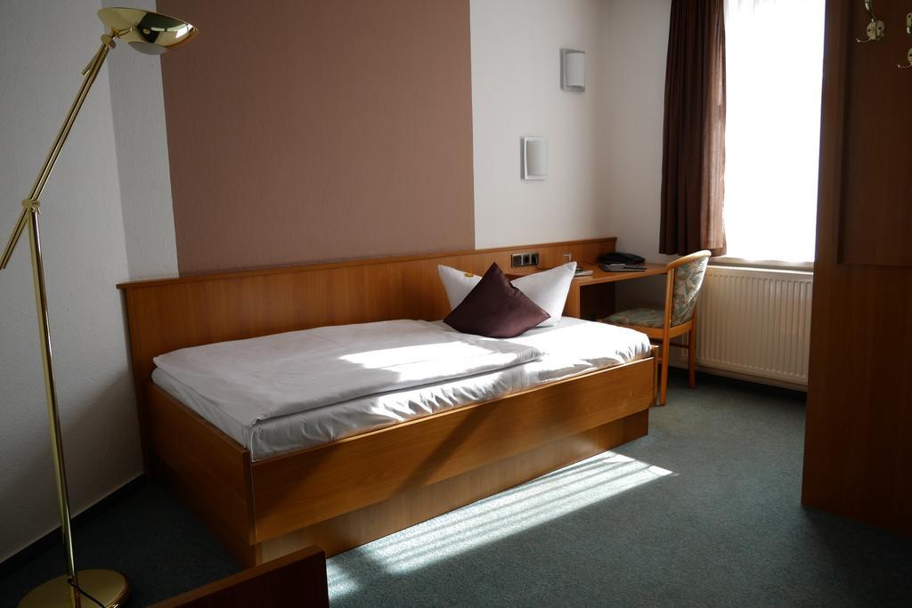 Hotel Garni Brauhof Niederwiesa Eksteriør bilde