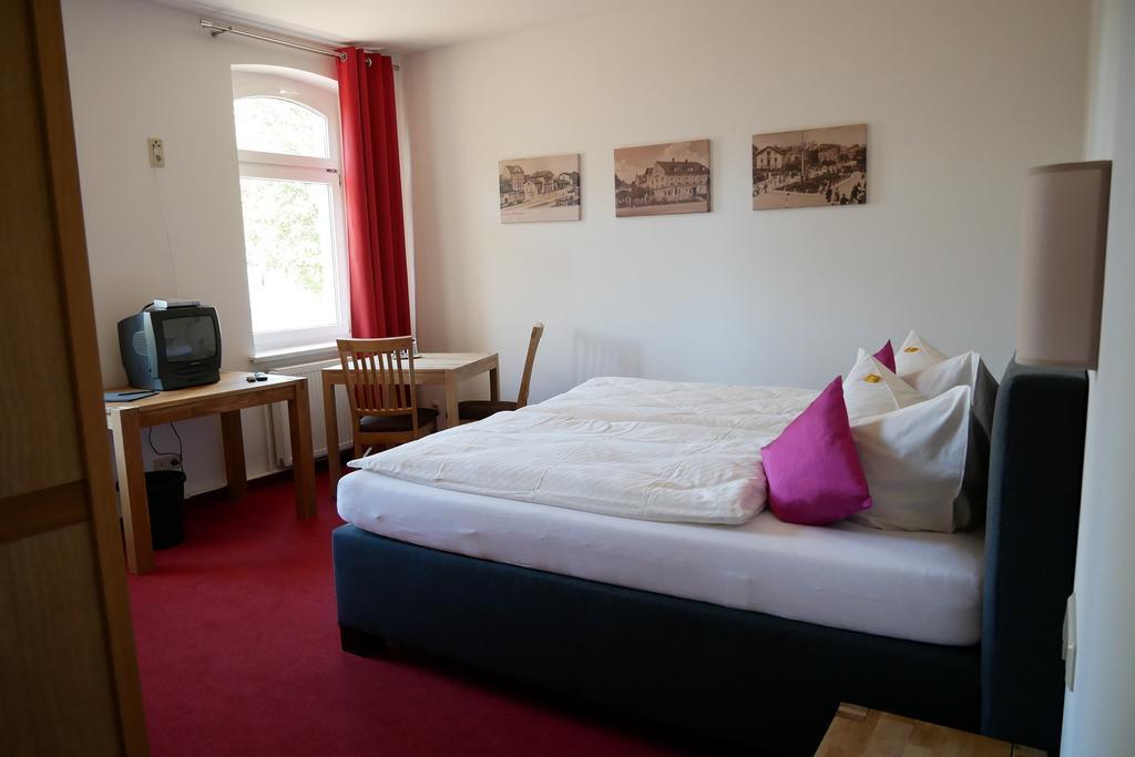 Hotel Garni Brauhof Niederwiesa Eksteriør bilde